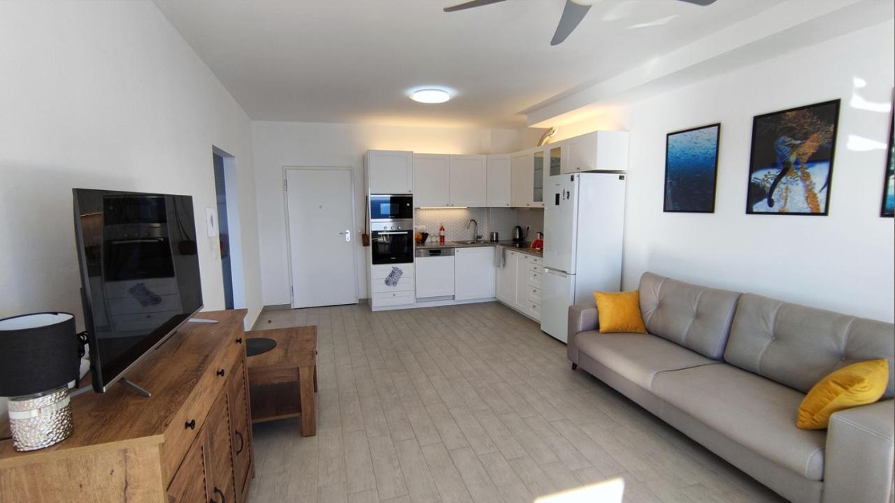 Nautilus Apartment Premium Sarandë Exterior foto