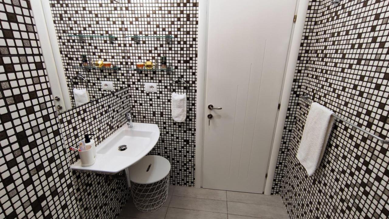 Nautilus Apartment Premium Sarandë Exterior foto